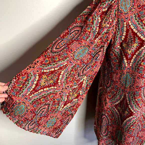 Fire Los Angeles Red Patterned Bell Sleeve Shift Dress L NEW - Picture 4 of 7